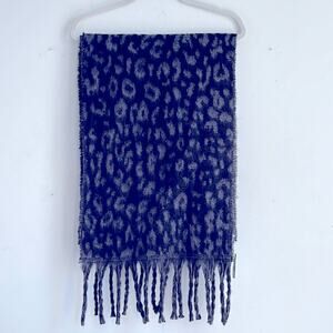 NWT GAP leopard print plush warm fringe hem scarf